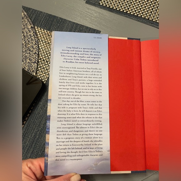 Long Island by Colm Toibin - Like New! - Picture 4 of 4